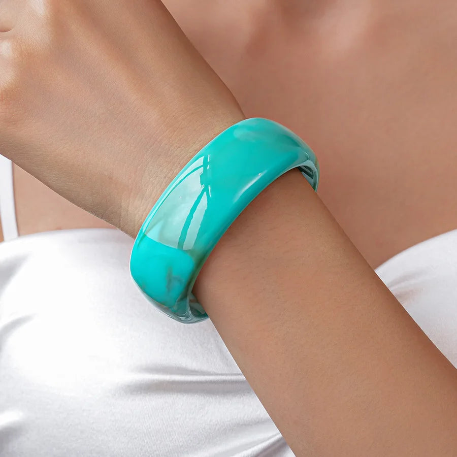 NUMA Serenity Resin Bangle