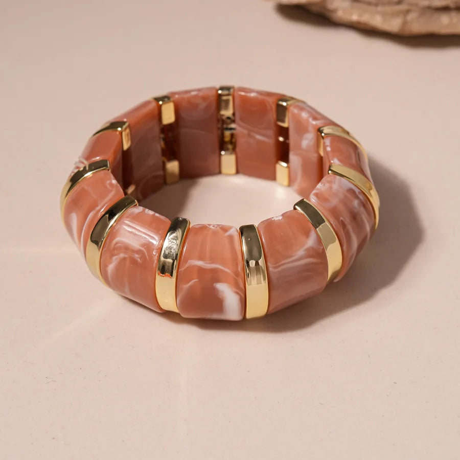 NUMA Love Resin Bangle