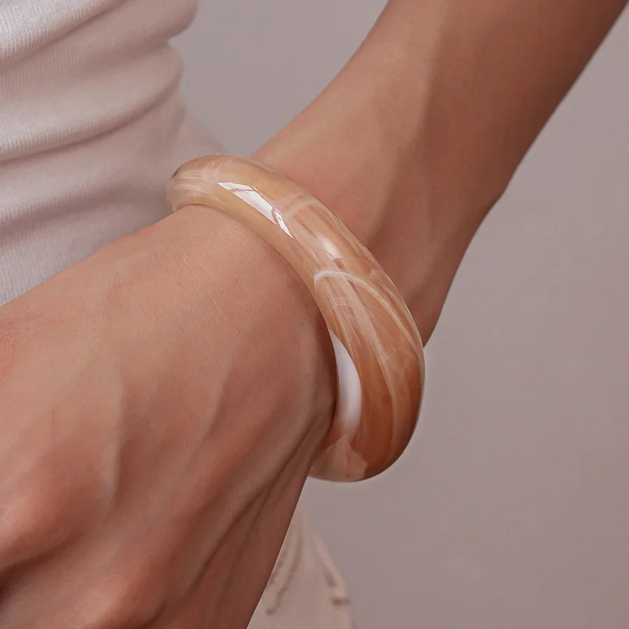 NUMA Strength Resin Bangle