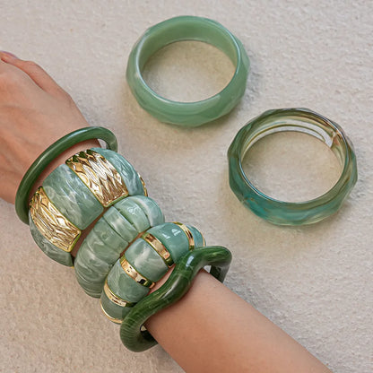 NUMA Harmony Resin Bangle