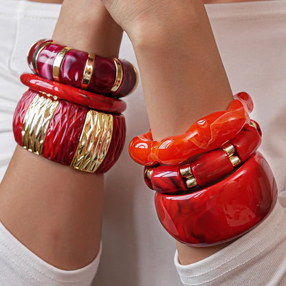 NUMA Passion Resin Bangle