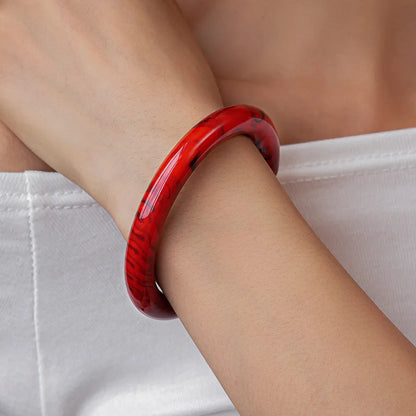 NUMA Passion Resin Bangle
