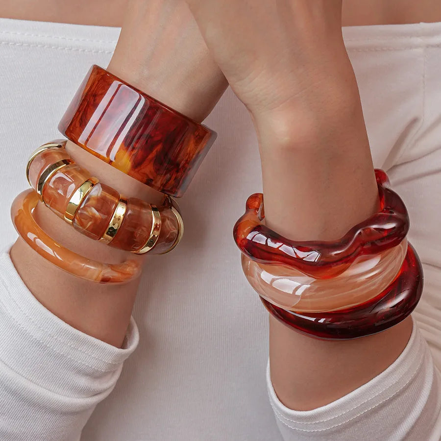 NUMA Strength Resin Bangle