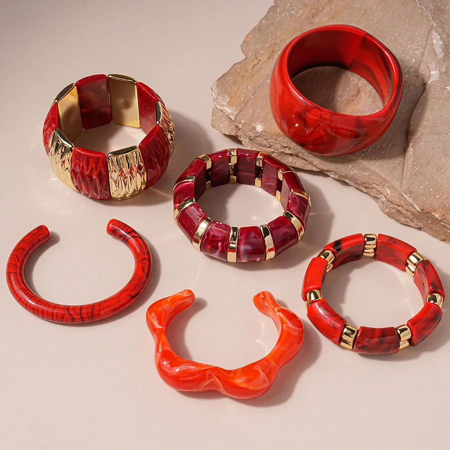 NUMA Passion Resin Bangle